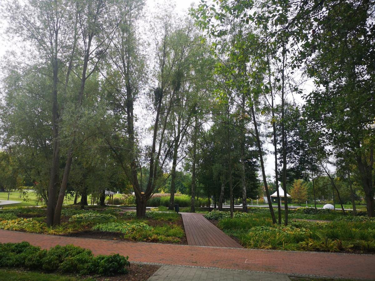 Villa Garden Paryski Olštýn Exteriér fotografie